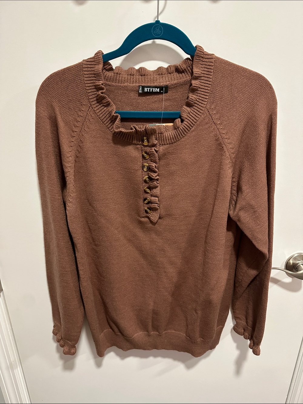 BTFBM Women's Ruffle Crewneck Sweater in Brown